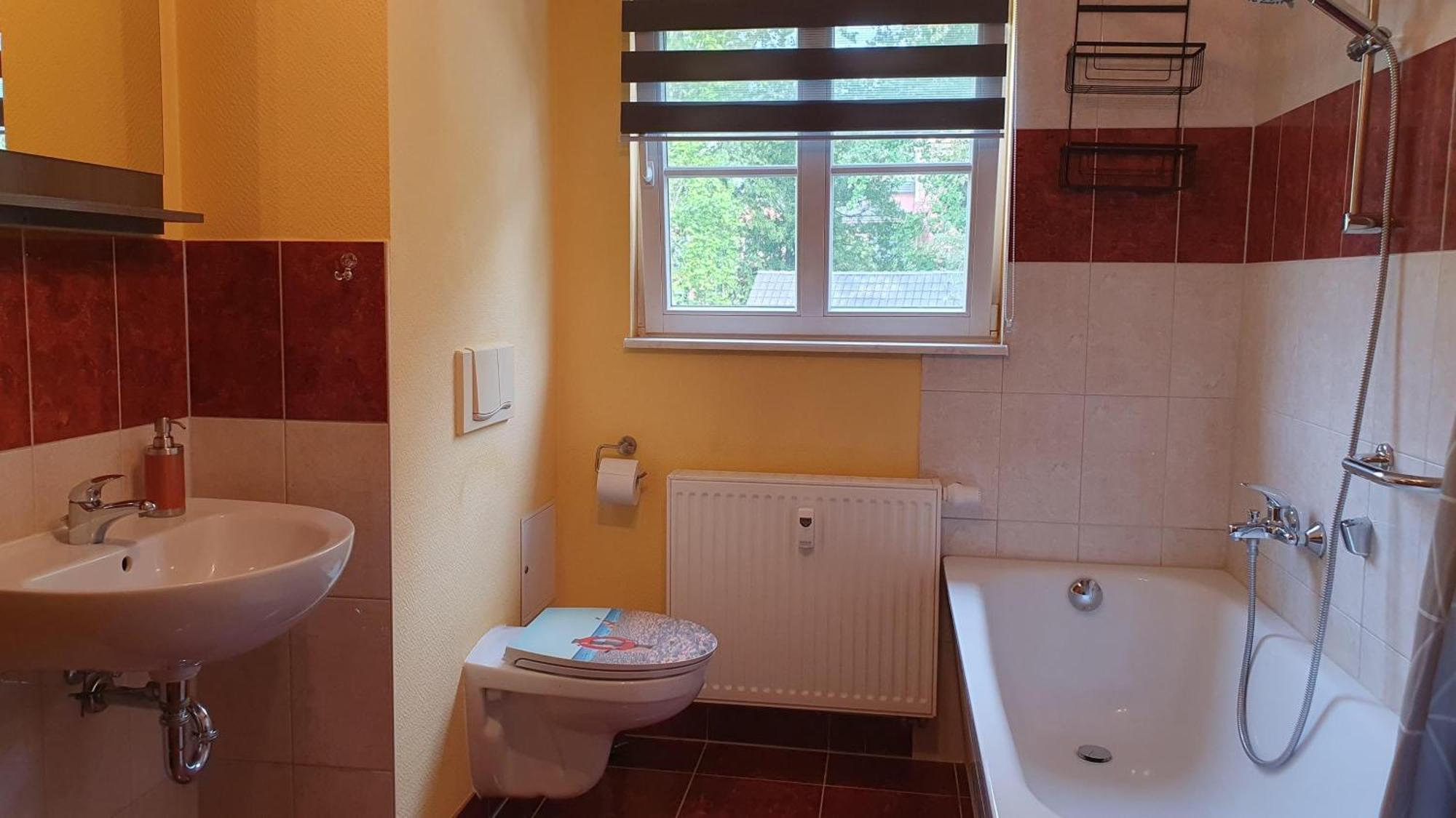 Ferienwohnung Im Gutshof Direkt Gegenueber Dem Schloss, Rhododendronpark Mit Terrasse Und Wlan Kromlau 外观 照片
